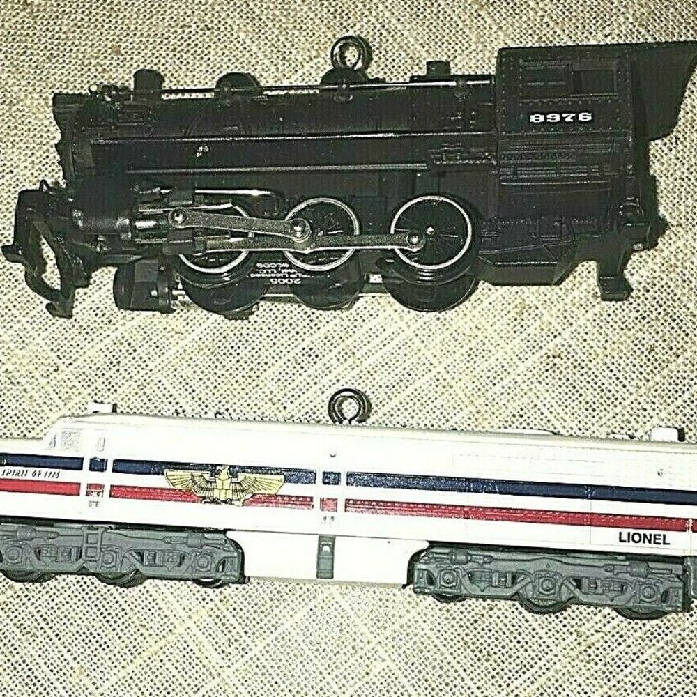 2 HALLMARK LIONEL TRAIN ORNAMENTS